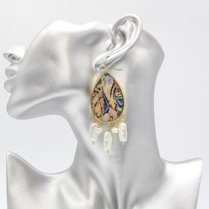 U1EJCE3710 Abalone Shell Pearl Fringe Earrings